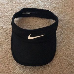 Nike visor